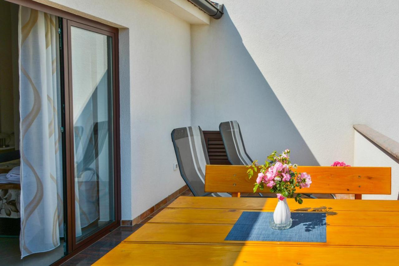 Gromila 2 Apartamento Senj  Exterior foto