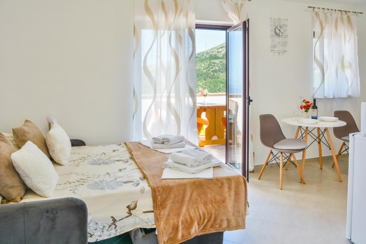 Gromila 2 Apartamento Senj  Exterior foto